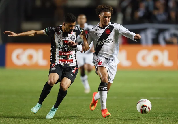 Vasco e Operário se enfrentaram pela Série B