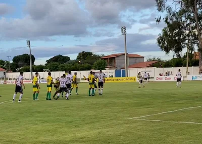 Fluminense-PI x Cordino pela Série D do Brasileiro