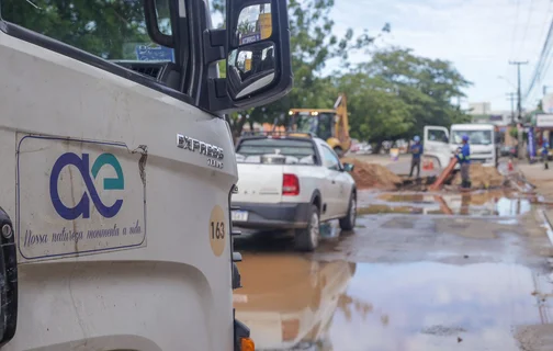 Trecho em obras pela Águas de Teresina