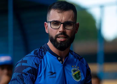 Luan Carlos, técnico do Altos