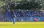 Torcida no estádio Lindolfo Monteiro