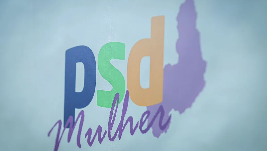 Logo PSD mulher