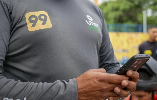 Entregadores do iFood, Uber Flash e 99 Entrega participaram da paralisação