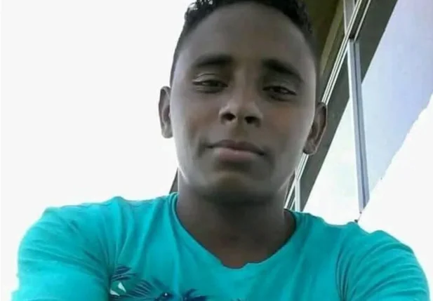 Antônio Francisco Cunha Silva, mais conhecido como Peteca