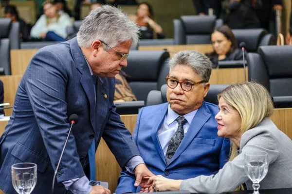 João Madison, Gracinha Mão Santa e Gustavo Neiva