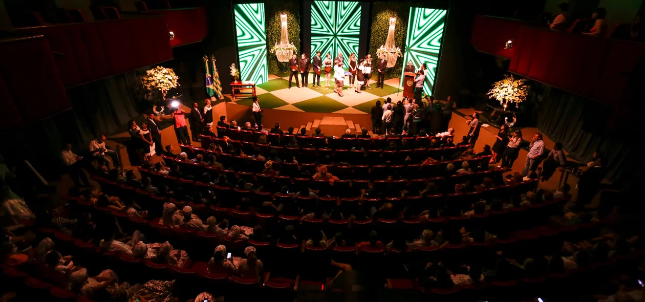 Evento foi realizado no Theatro 4 de Setembro