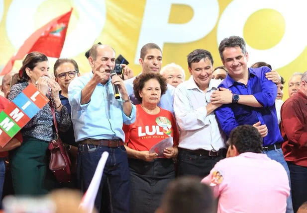 Marcelo, Regina, Wellington e Ciro