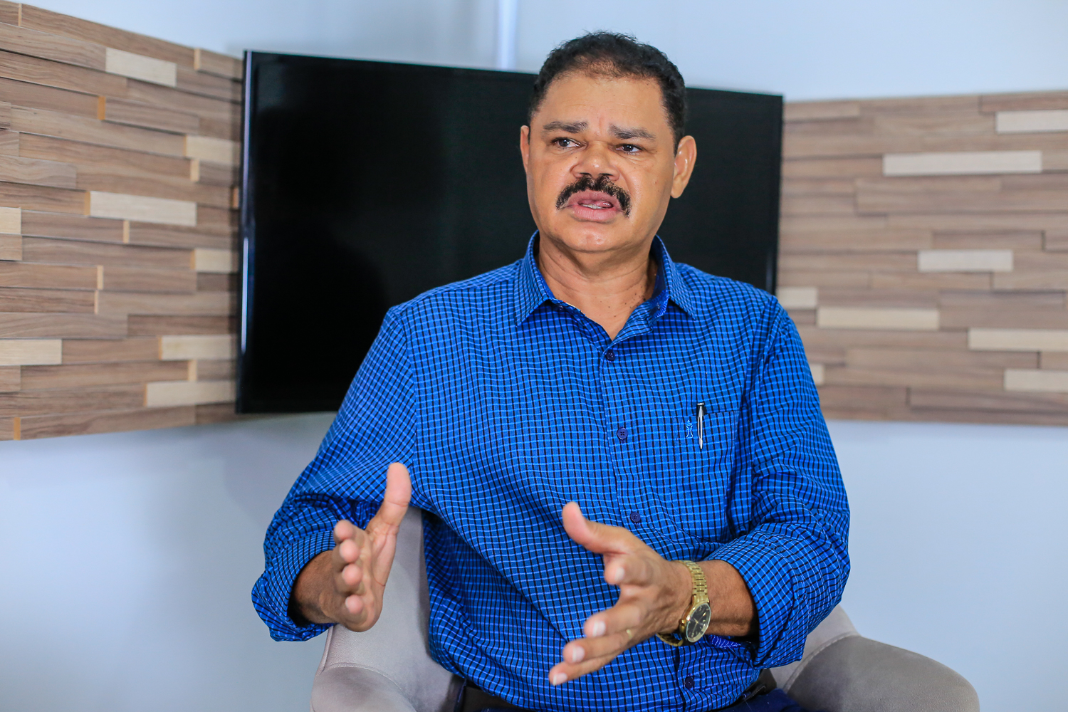 Entrevista com o Ex-prefeito Zé Medeiros 
