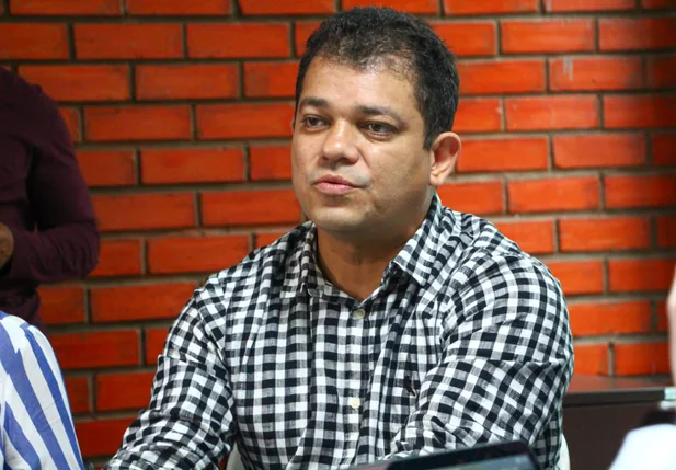 Alderico Tavares